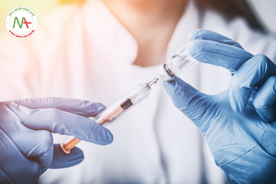 Phòng ngừa viêm phế quản bằng việc tiêm vắc xin 