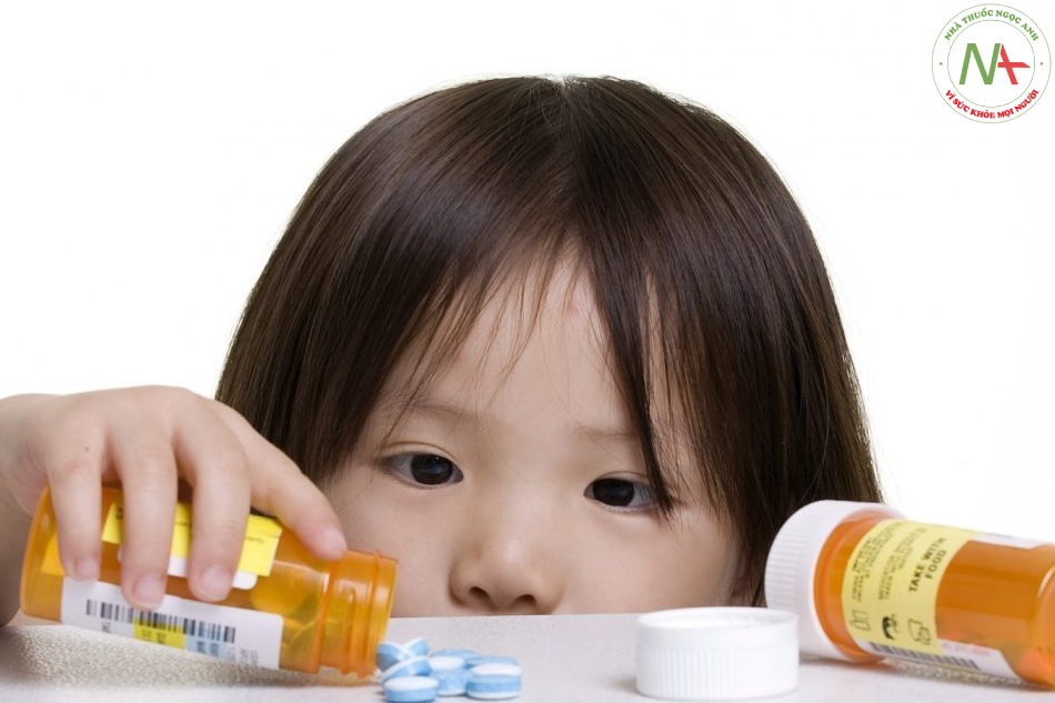 10 câu hỏi thường gặp khi kê kháng sinh cho trẻ em