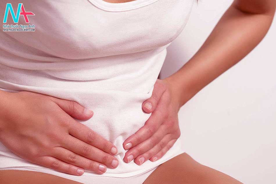 Đau bụng là triệu chứng của u nang buồng trứng 