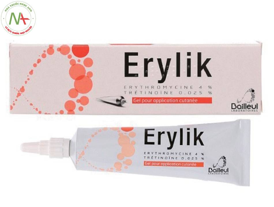 Erylik gel là dạng tretinoin 0.025% gel trong rượu kết hợp với erythromycin 4% để điều trị mụn. Tuy nồng độ 0.025% nhưng tretinoin bào chế trong rượu nên độ mạnh có thể tương đương 0.05% dạng cream, tuy nhiên gel dễ kích ứng hơn dạng cream.